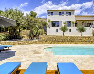 Beautiful Villa with open view of the Provencal Countryside