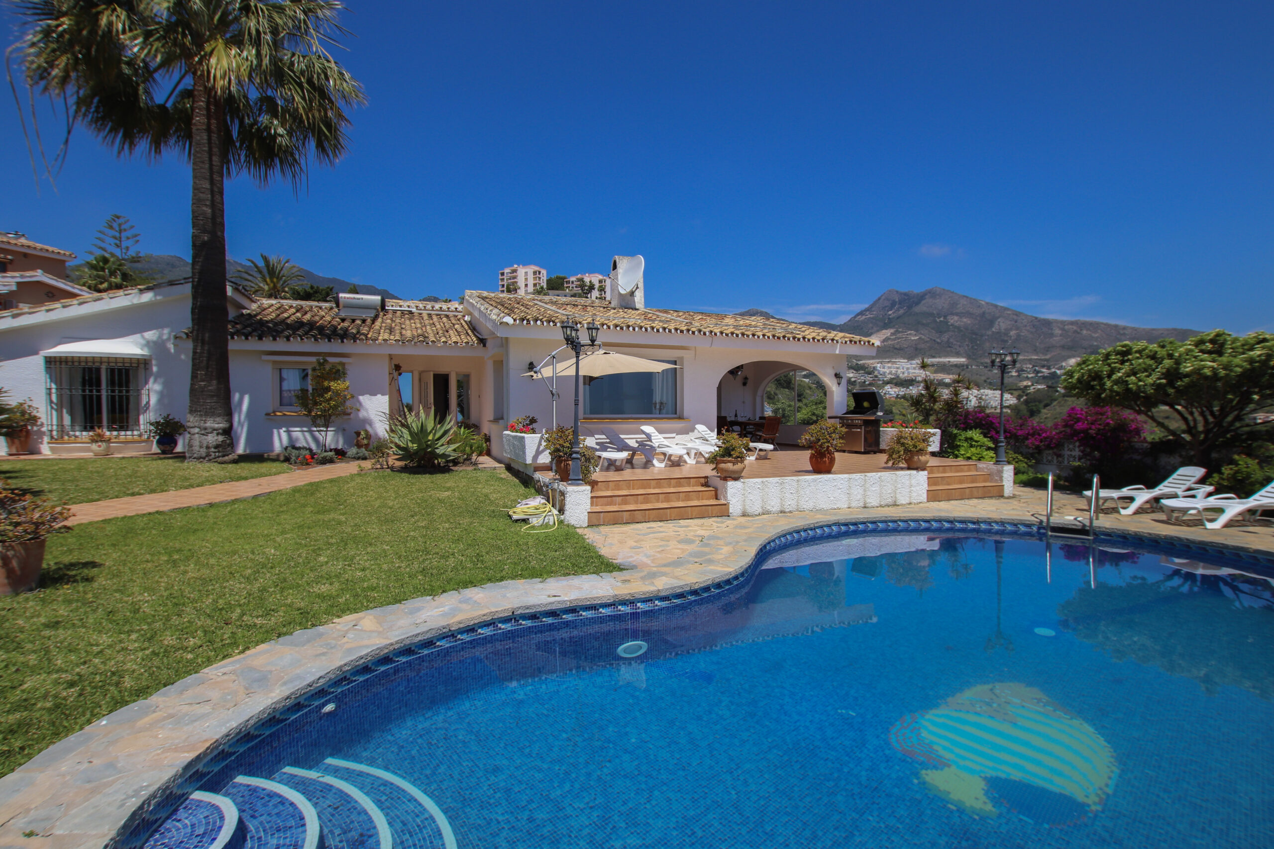 VILLA SALOME WITH HEATED POOL