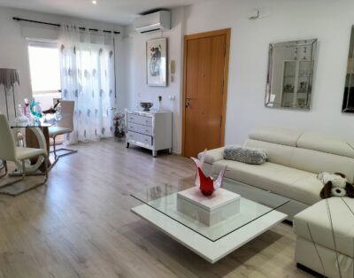 Attractive 125 m2,  4 people apartment, garage in Gandia region