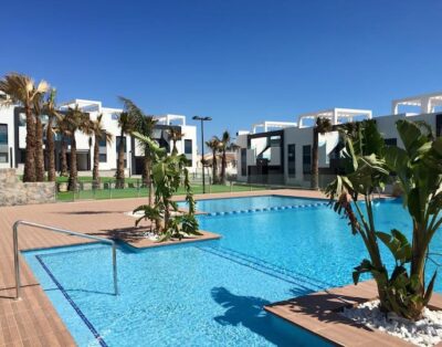 Oasis Beach Punta Prima – Torrevieja Blue