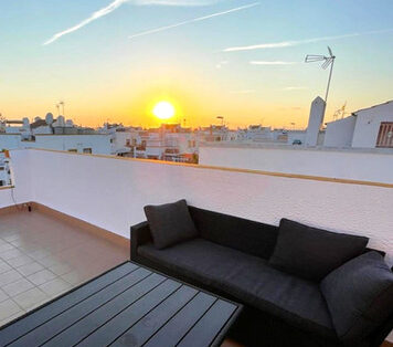 Beautiful Townhouse Torrevieja – Habaneras District